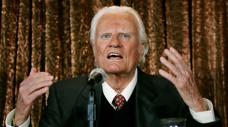US: Billy Graham, 'preacher to presidents', dies at 99