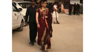Kangana Ranaut looks gorgeous as Rani Laxmibai in new 'Manikarnika' photo!