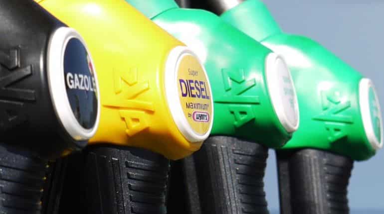 German court considers banning diesel cars to tackle pollution German court considers banning diesel cars to tackle pollution