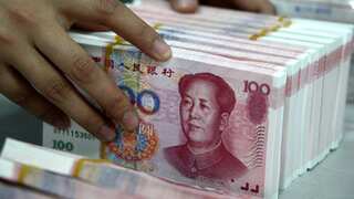 China transports15 million yuan in cash to Russia