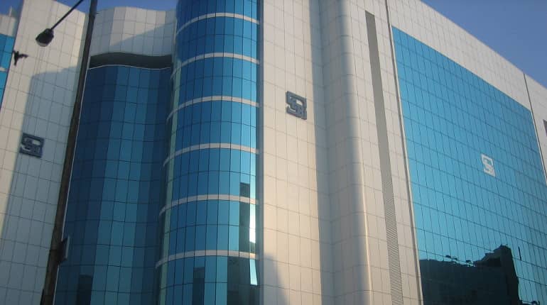 SEBI plans to allow custodial services in commodity derivatives market SEBI plans to allow custodial services in commodity derivatives market