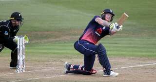 Stokes suffers short-lived return for England