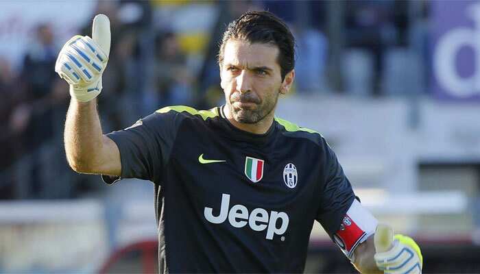 Goalkeeping legend Buffon ready to play again for Italy