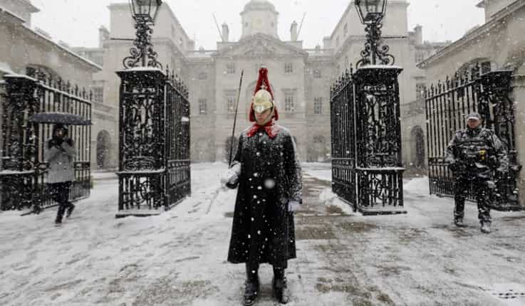 Europe braces for fresh blizzards as ice blast disrupts train & flight service
