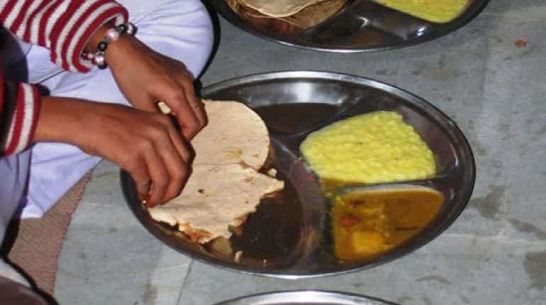Delhi: 25 students fall ill after consuming mid-day meal in school Delhi: 25 students fall ill after consuming mid-day meal in school