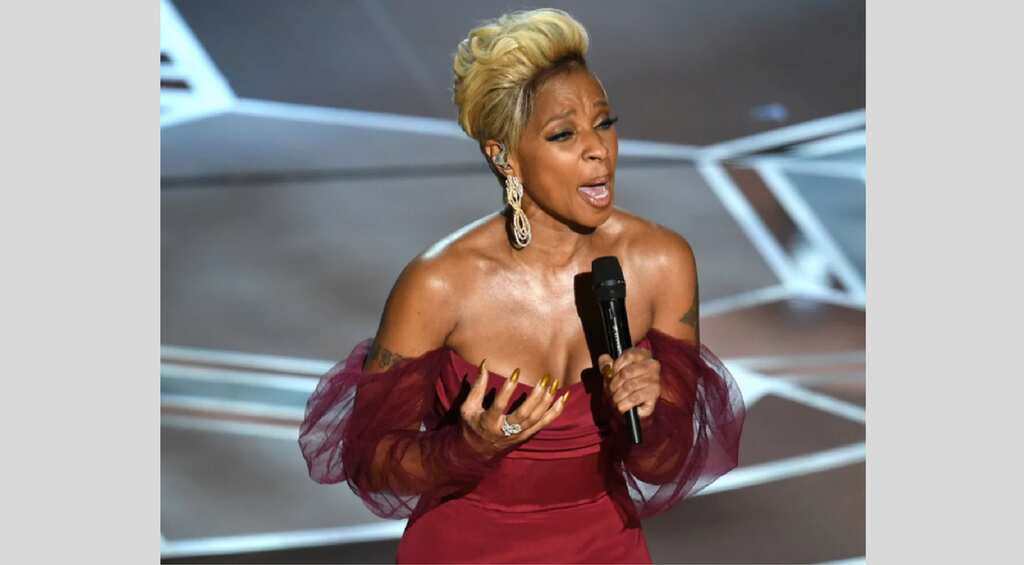 Oscars 2018: Mary J. Blige turns up heat as she sings her track from 'Mudbound'