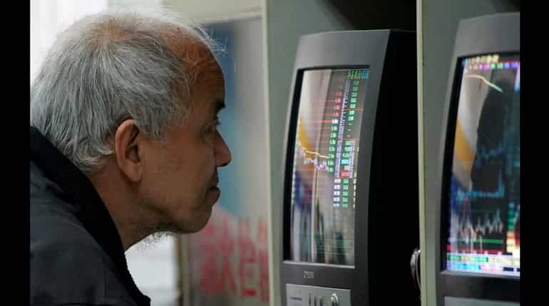 Trade war fears, Italian election buffet world shares Trade war fears, Italian election buffet world shares