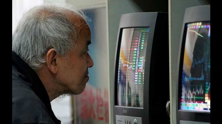 Trade war fears, Italian election buffet world shares