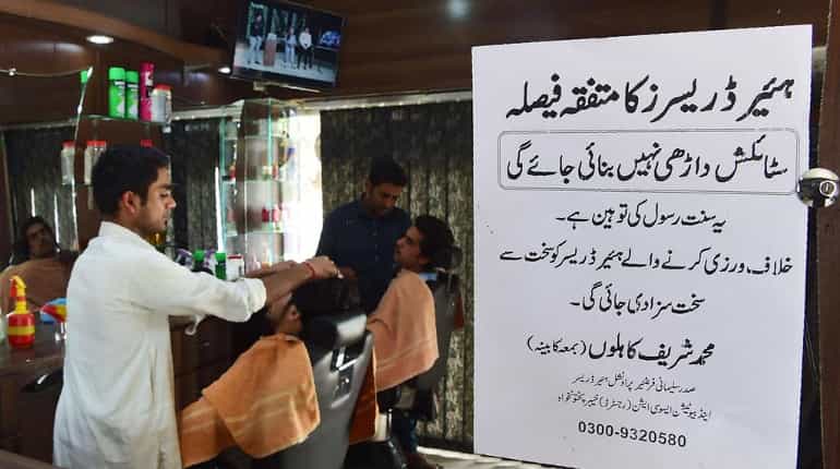 Barbers ban 'fashionable' beards in Pakistan's Khyber Pakhtunkhwa province