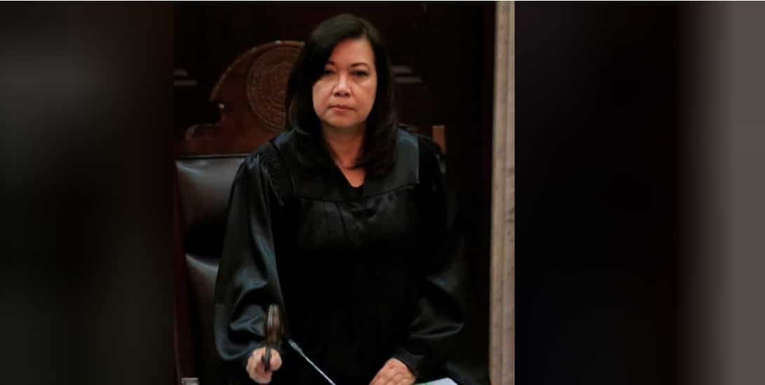 Philippines' top judge vows no quitting amid 'threats, bullying'