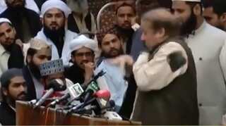 Pakistan man who hurled shoe at Sharif released on bail