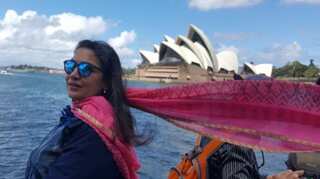 Such pressure, tweets Shabana Azmi on Oscars red carpet