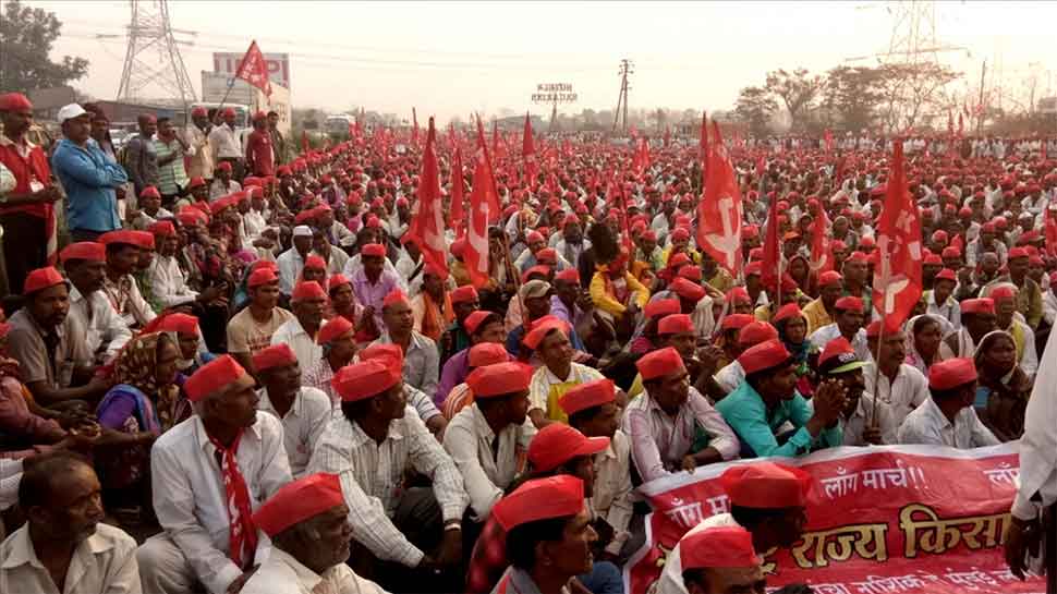 Mumbai: Farmers complete 180-km protest march, reach Azad Maidan to demand loan waiver
