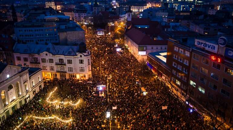 Thousands of Slovaks protest government despite new PM