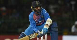 IPL 2018: Dinesh Karthik opts to bowl against Rajasthan