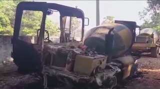 Naxals torch vehicles, abduct contractor in Chhattisgarh