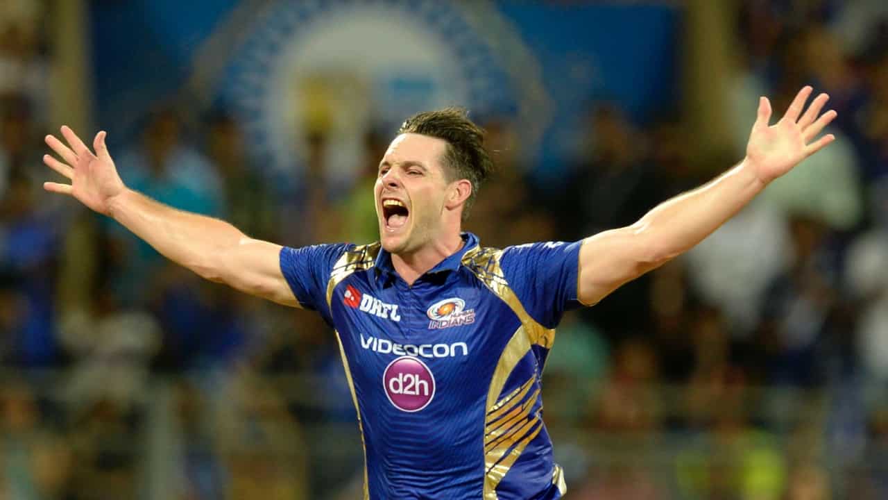 IPL 2018: Mitchell McClenaghan replaces injured Jason Behrendorff in Mumbai squad