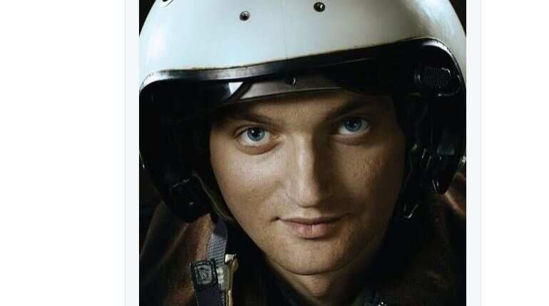 Ukraine: Fighter pilot accused of destroying MH17 found dead