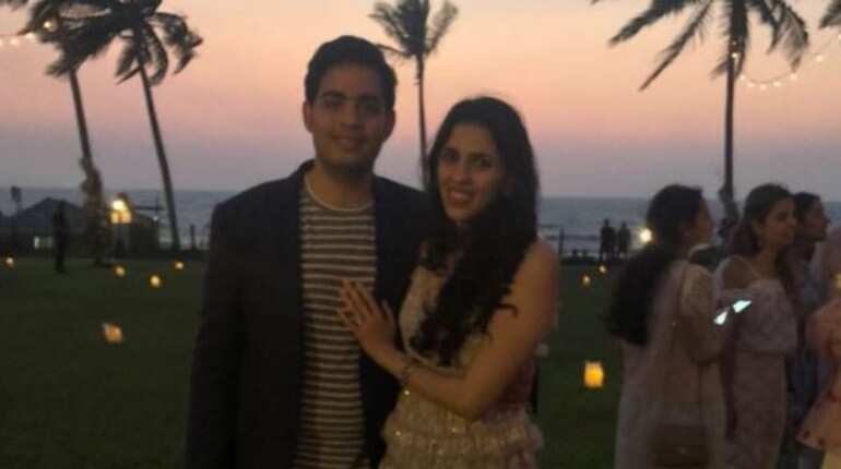 Mukesh Ambani's son Akash to marry diamond magnate's daughter in December