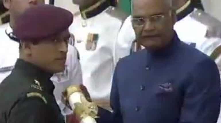 Watch: 'Armyman' Dhoni honoured with Padma Bhushan
