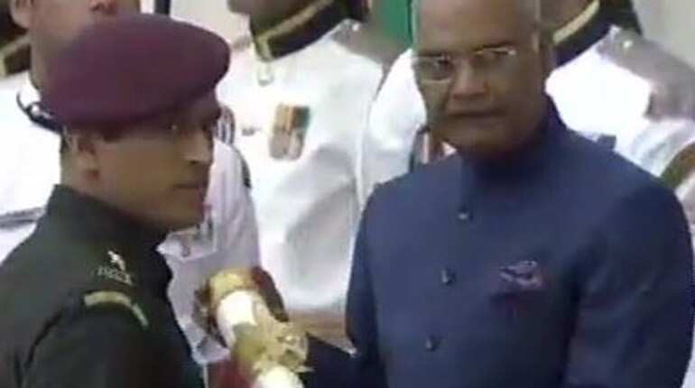 Watch: 'Armyman' Dhoni honoured with Padma Bhushan