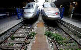 French railway workers on strike against government reform