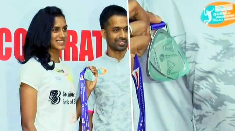 CWG 2018 opening ceremony: PV Sindhu leads Indian contingent