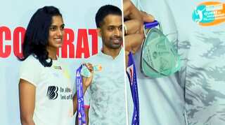 CWG 2018 opening ceremony: PV Sindhu leads Indian contingent