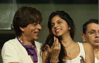 IPL 2018: Shah Rukh Khan's daughter Suhana steals the limelight at the Kolkata-Bangalore match, see pics
