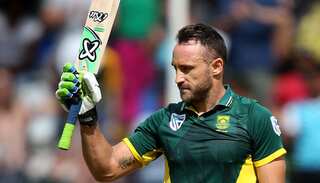 'Faf du Plessis not yet ready to play as he has slight strain, small fracture in finger'