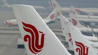 Air China flight diverted after passenger threatens crew with fountain pen