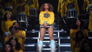 Beyonce encourages Black Lives Matter protestors in her BET award acceptance speech