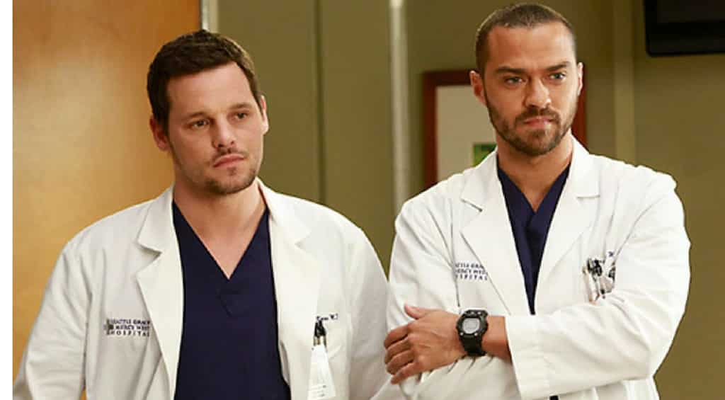 'Grey's Anatomy' earns season 15 renewal