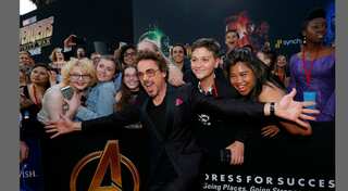 Love Robert Downey Jr? Learn some of his Iron Man moves right here