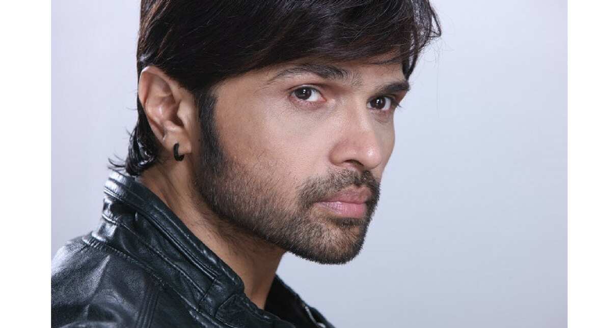 Himesh Reshammiya wows students at PDM University Himesh Reshammiya wows students at PDM University