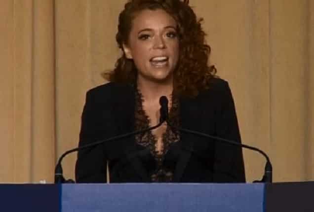 Comedian Michelle Wolf roasts Trump administration during annual press dinner Comedian Michelle Wolf roasts Trump administration during annual press dinner