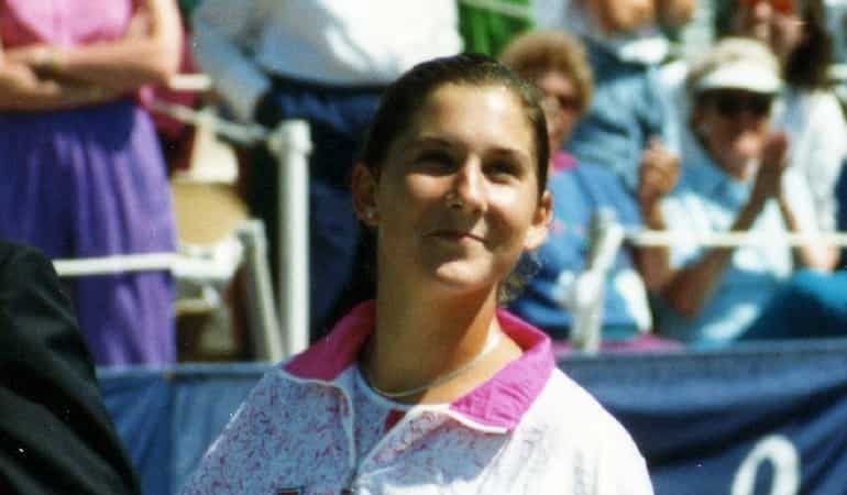 On this day: Ex-world no. 1 Monica Seles was stabbed in 1993, allegedly by a Stefi Graf fan On this day: Ex-world no. 1 Monica Seles was stabbed in 1993, allegedly by a Stefi Graf fan