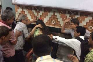 After couple is beaten up in Kolkata metro, youngsters offer free hugs to travellers