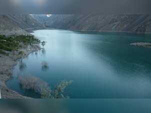 Pak authorities asked to forcefully pursue with India and World Bank violations of Indus Water Treaty