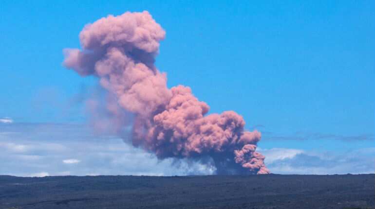 Hawaii seeks US government's help with recovery efforts after volcano eruption