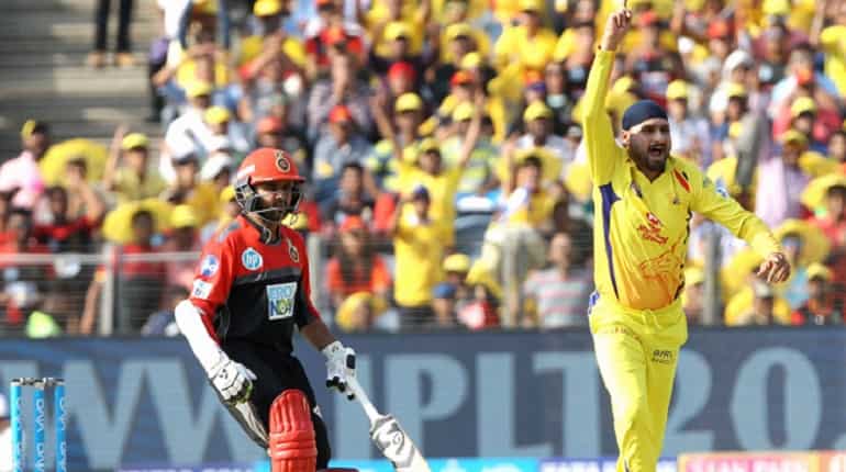 IPL 2018: Chennai bowlers restrict Bangalore to 127 runs IPL 2018: Chennai bowlers restrict Bangalore to 127 runs