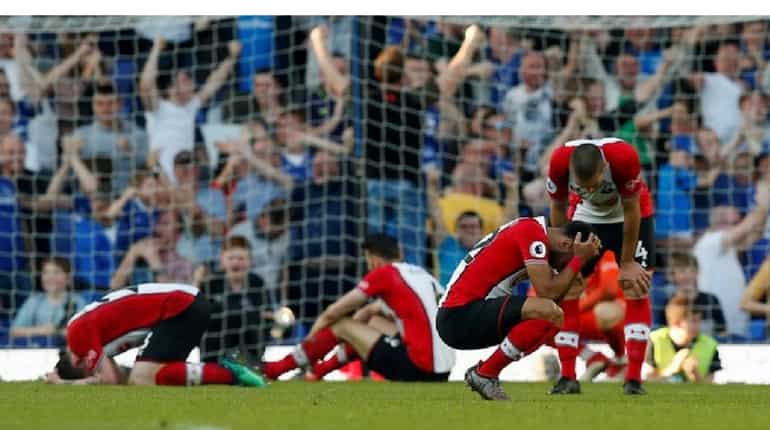 Mark Hughes defiant as Southampton take late blow Mark Hughes defiant as Southampton take late blow