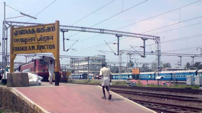 Coolie clears Kerala civil service written exam, says used free railway WiFi to study