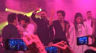 Sonam Kapoor's reception: Shah Rukh, Salman set the stage on fire