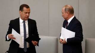 Putin, PM Medvedev to discuss members of new government on Tuesday