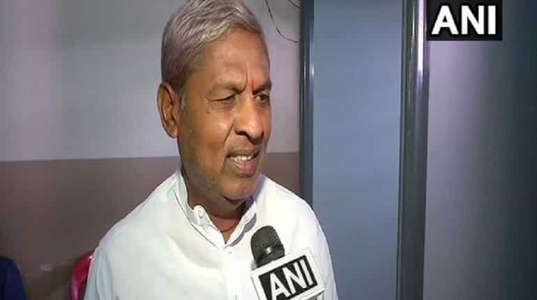 Congress' Amaregouda Bayyapur: BJP leaders offered me ministry