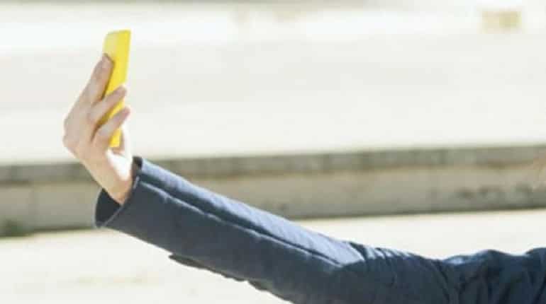 Indian student in Australia plunges to death while taking selfie