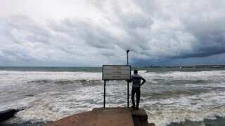 Sri Lanka: Heavy rains, landslides kill 7, leave 1,000 displaced