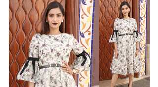 Sonam Kapoor goes off twitter, says 'it's too negative'