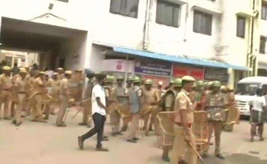 11 dead in anti-Sterlite clashes: DMK calls for all-party protest on May 25